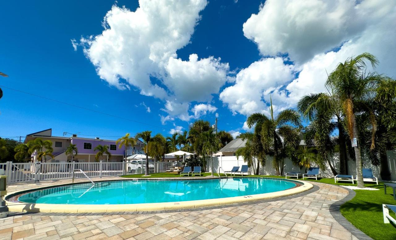 1K Bed Studio Apt With Shared Pool 02 Clearwater Extérieur photo