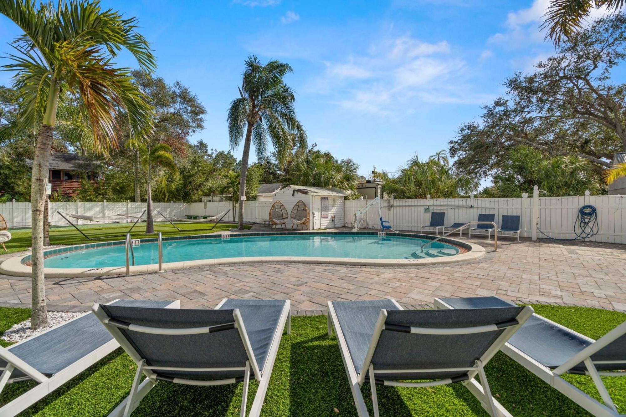 1K Bed Studio Apt With Shared Pool 02 Clearwater Extérieur photo